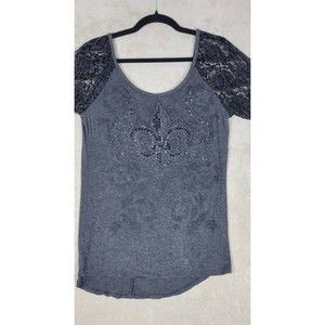 Angels & Diamonds Women's Top Half Sleeve Lace V Back String Stud Size Medium